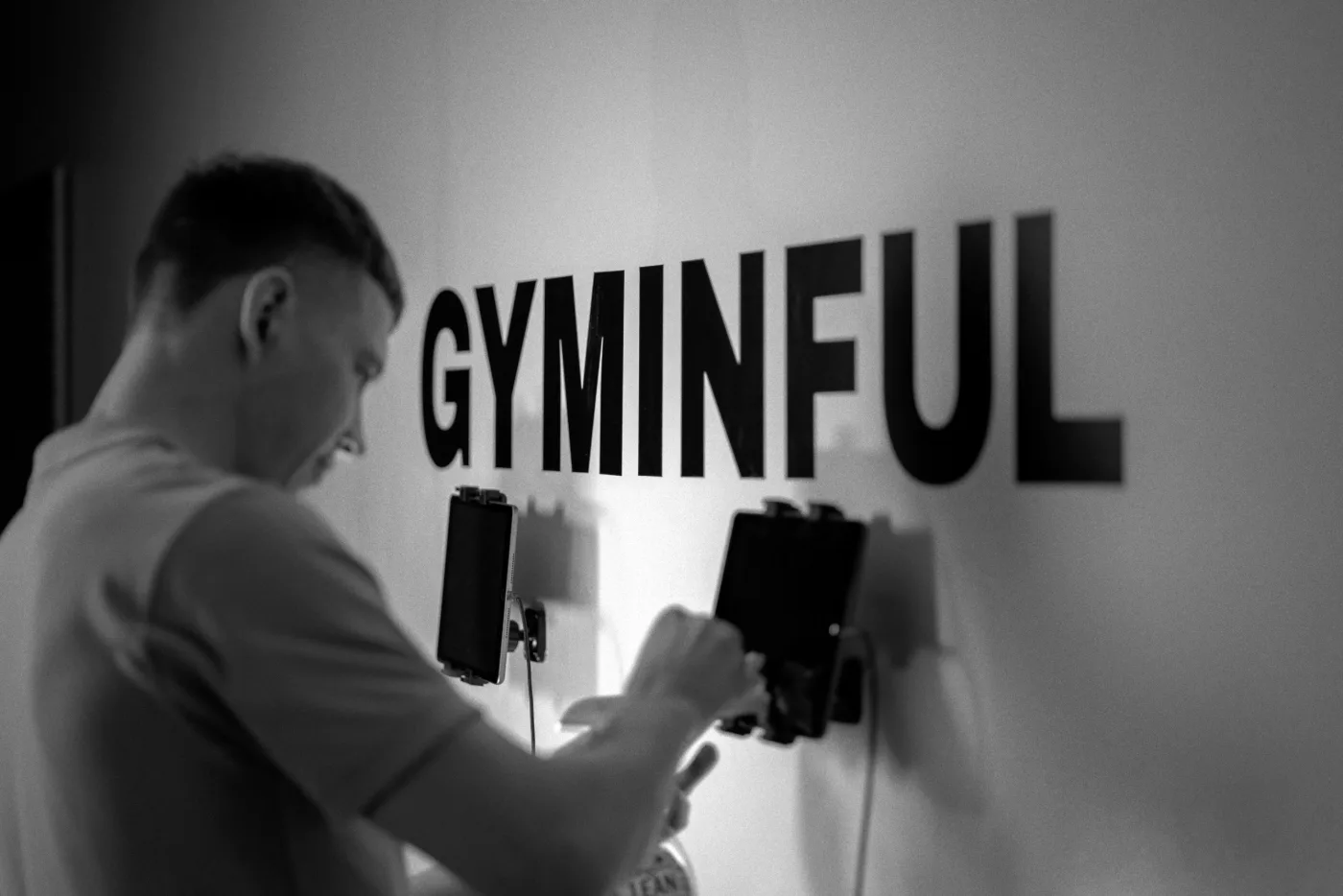 Treneris Robertas Kvietkus GYMINFUL studijoje